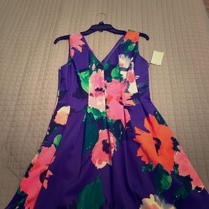 Vince Camuto brand new floral fit and flare dress